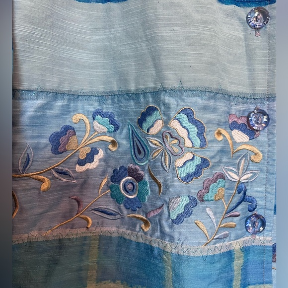 Vintage Indigo Moon light blue and light purple embroidered floral jacket - Picture 6 of 11